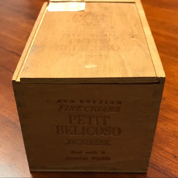 Wooden Cigar Box with Sliding Lid & Dovetail Joints - Picture 6 of 9